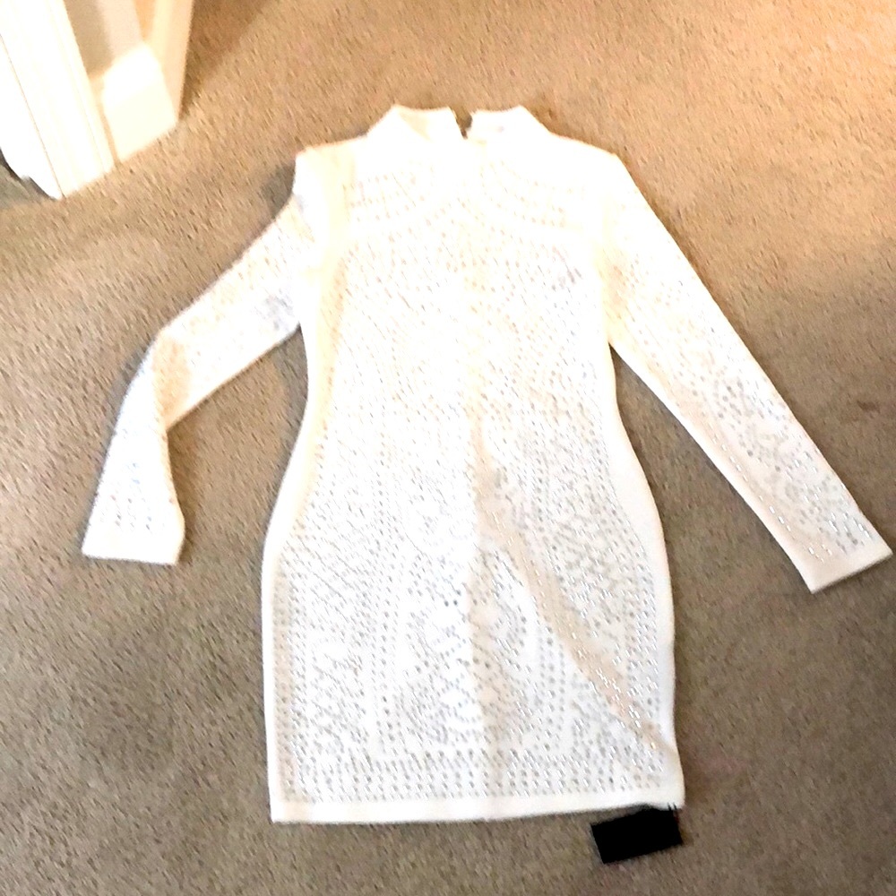 Wedding or reception dress!  White sz M.  Brand new tags on